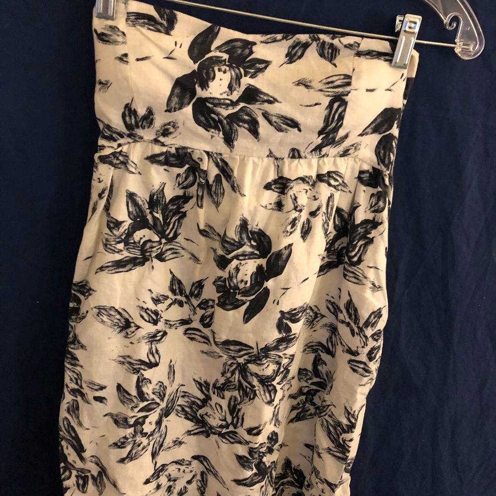 Forever 21 floral watercolor dress with pockets